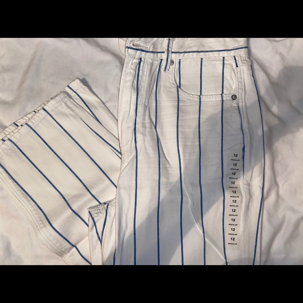 American Eagle Mom Jeans NWT